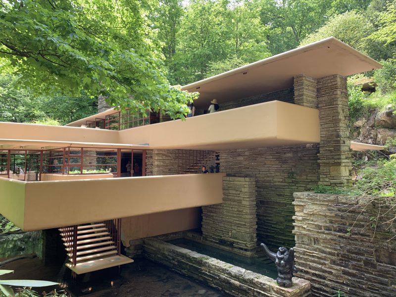 Outdoor Connections at Two Frank Lloyd Wright Homes in Pennsylvania ...