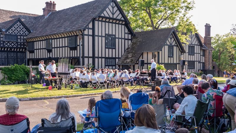 Richmond Concert Band performs in front of Agecroft Hall in Richmond, Virginia. What’s Booming RVA: Lyrical and Esoteric