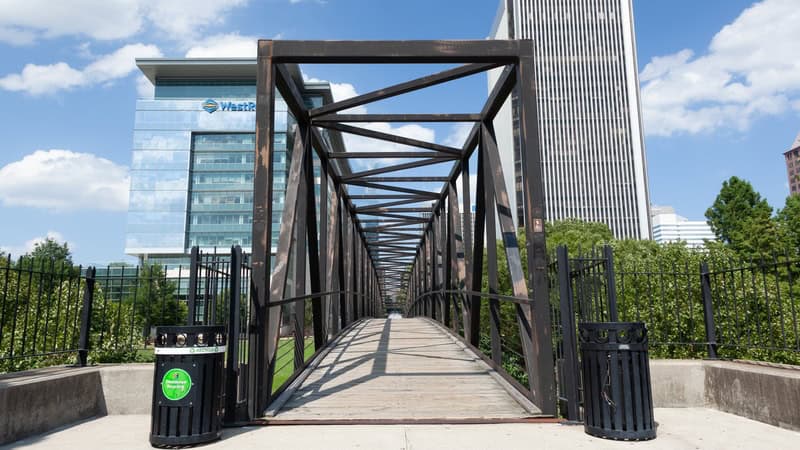 Footbridge from Brown's Island to Downtown Richmond. Used with What's Booming: Richmond events